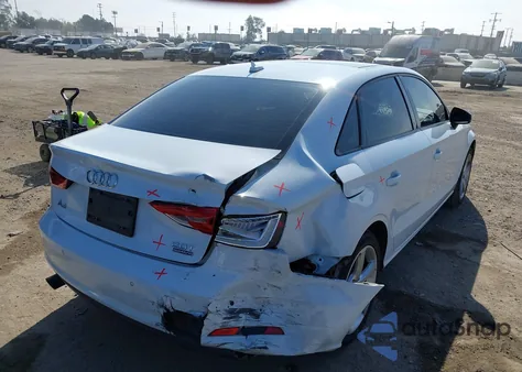 2015 Audi A3 2.0T Premium z USA, uszkodzony, nr VIN WAUBFGFF9F1127101